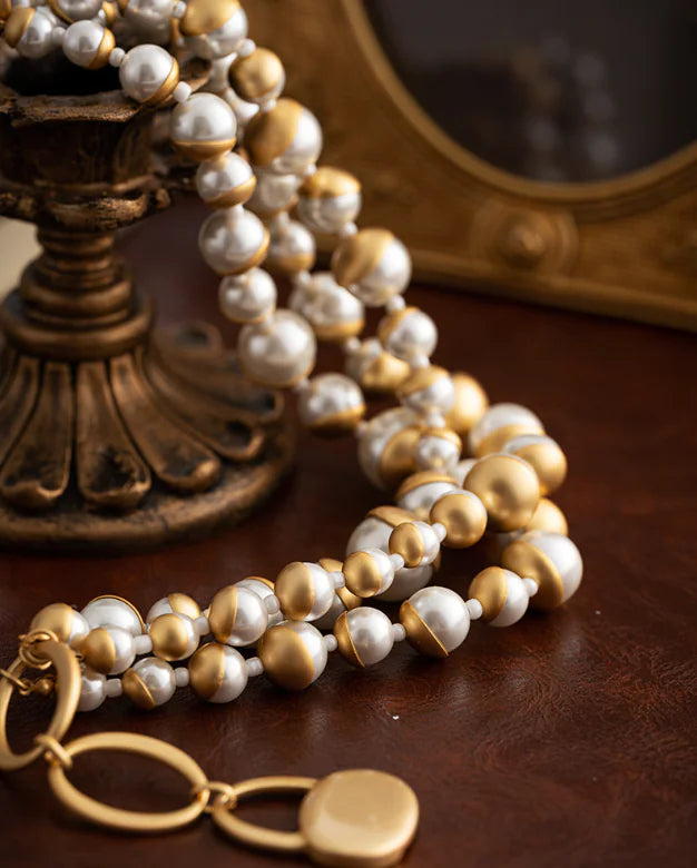 Vintage Style Pearl Necklace
